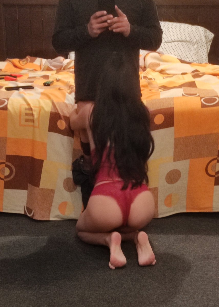 Azul22s's tweet photo. Hola, alguna pareja para chatear? https://t.co/hfhCrTCKqH