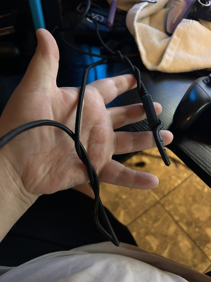 AzulBlitz tweet media