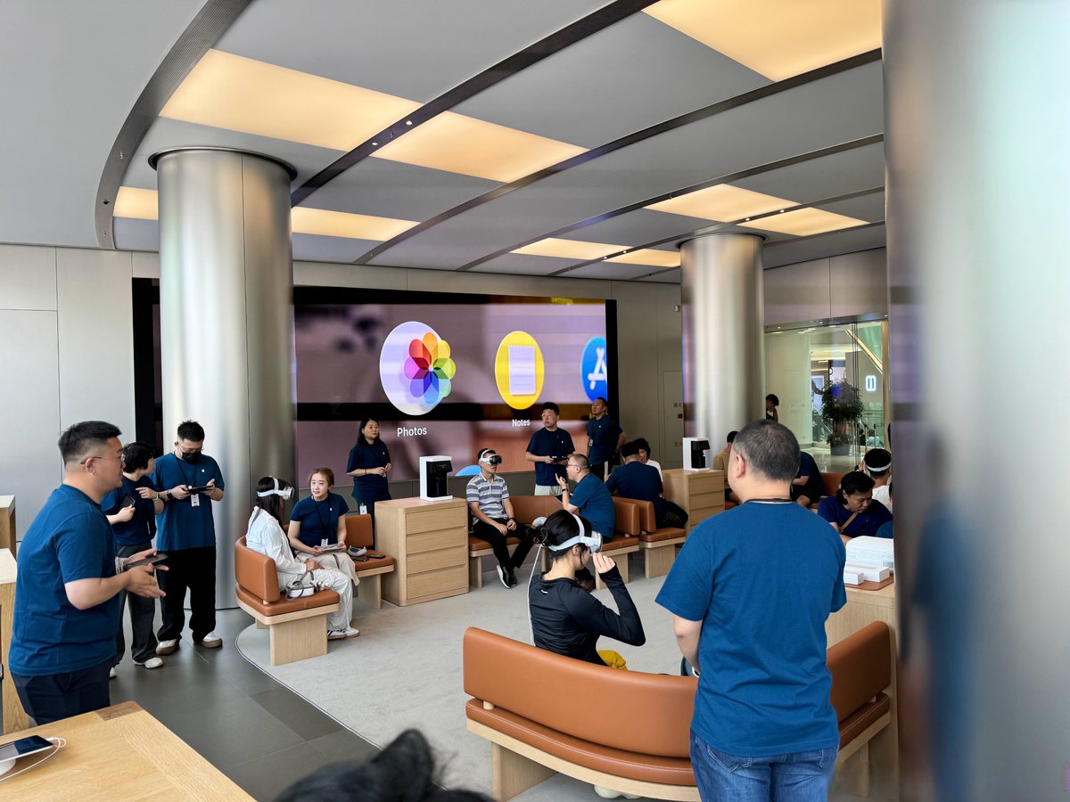 Mom Stark tweet media