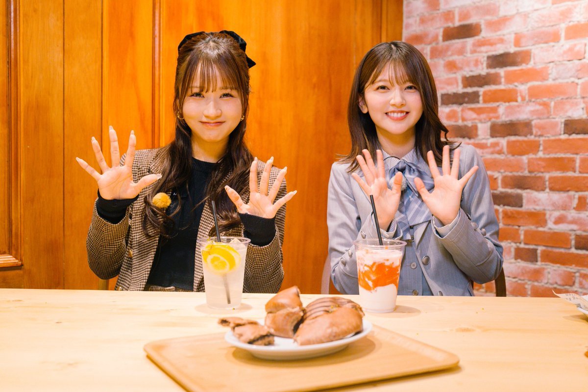 osutv_tva's tweet photo. ✰⋱⋰ ⋱⋰ ⋱⋰ ⋱⋰ ⋱⋰  ✰
      #大須テレビ はTVer
   YouTube等で無料配信中⋆͛📢
✰⋱⋰ ⋱⋰ ⋱⋰ ⋱⋰ ⋱⋰ ���

はるはる&amp;りりちゃんコンビは
いかがでしたか？？☺️
見逃し配信はコチラ👇🏻
🔗 https://t.co/42EEZP42Bl
🔗 https://t.co/0V8FKxbDQh

#日向坂46 #山下葉留花 #森脇梨々夏 https://t.co/Y3fegQF1Cf