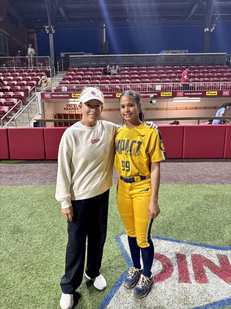 capri_mark99's tweet photo. Trip to Norman with @OU_Softball 

Thank you @GassoPatty @jtgasso @fale_steele @_tiarejennings @RyanWondrasek and staff for the invite. 

#Boomer #Sooner ☝️

@Jazz16u @ImpactGoldOrg @jazzvesely @KcJackson00 https://t.co/YoKgM6hNU7