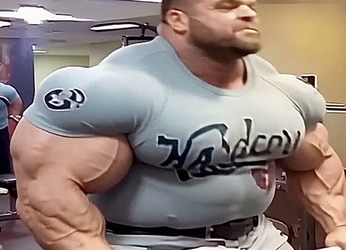 Massixman tweet media