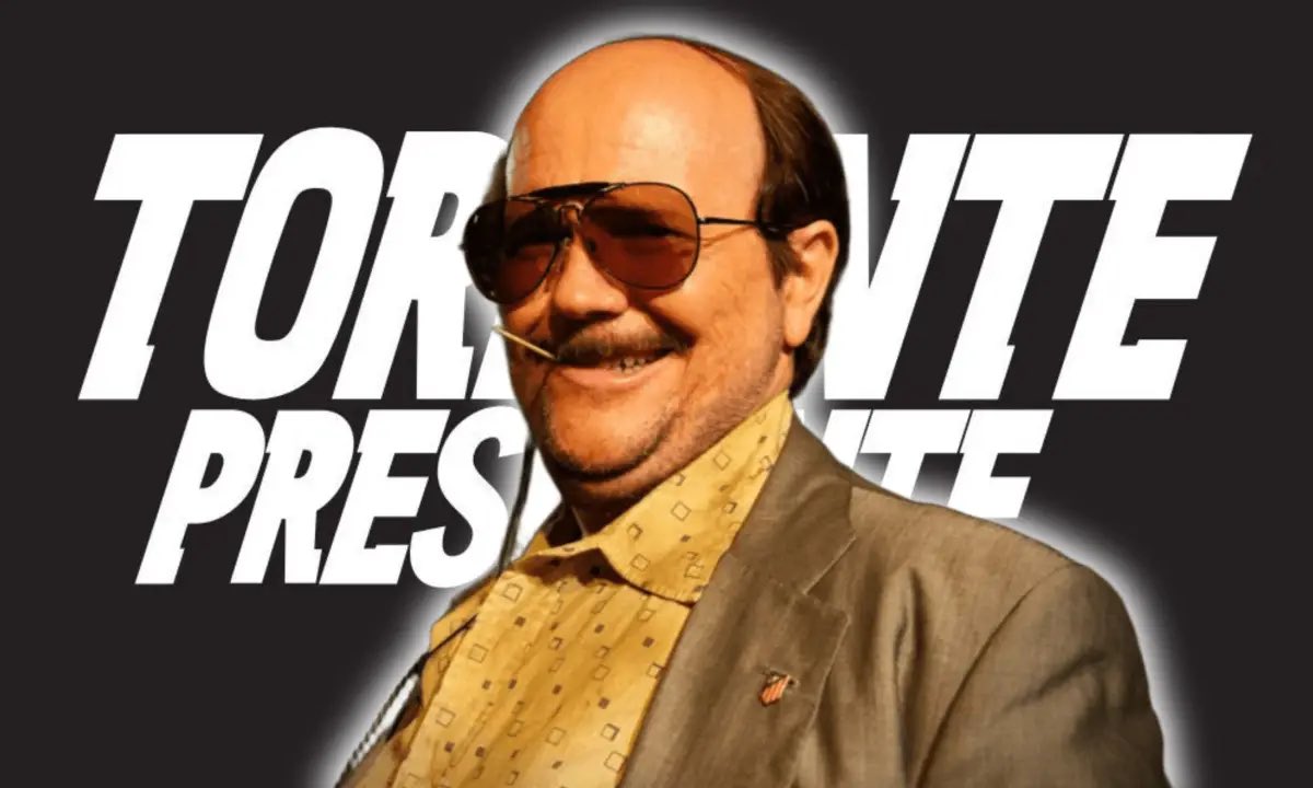 MurciaConLimon's tweet photo. Acabo de salir de ver Torrente Presidente. La mejor tras la primera. @SSantiagosegura ha creado una vez más una película que no conseguirá ningún premio de la asquerosa industria cinematográfica española subvencionada, pero ya ha conseguido lo más importante: el público y una recaudación histórica.

Es una película para los amantes del chiste de la risa, de los que se ríen de uno mismo, no deja títere sin cabeza y eso es lo bonito, se mete con absolutamente todos y todo, y por supuesto, la realidad supera ficción.

Una película para reír desde el primer minuto hasta el último. Y si te ha ofendido, ve al psicólogo.

Muchas gracias Santiago Segura.