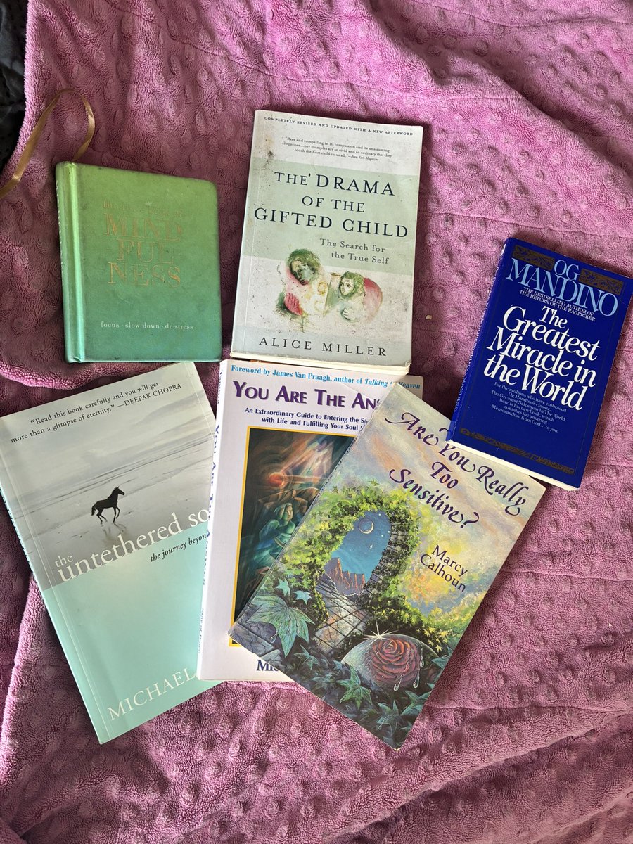 Jazmine is Editing tweet media