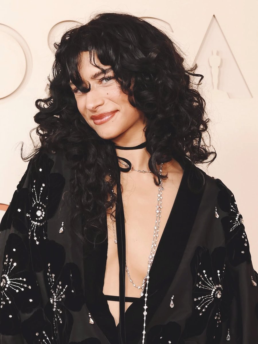 DailyPopZone tweet media