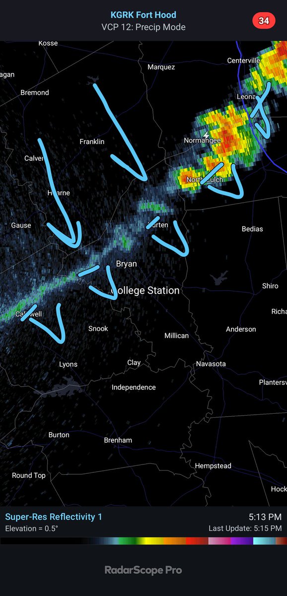 shelwinkleywx's tweet image. 5:15pm: Storms to the northeast. Wind shift knocking on the door. 

Incoming, #bcstx!