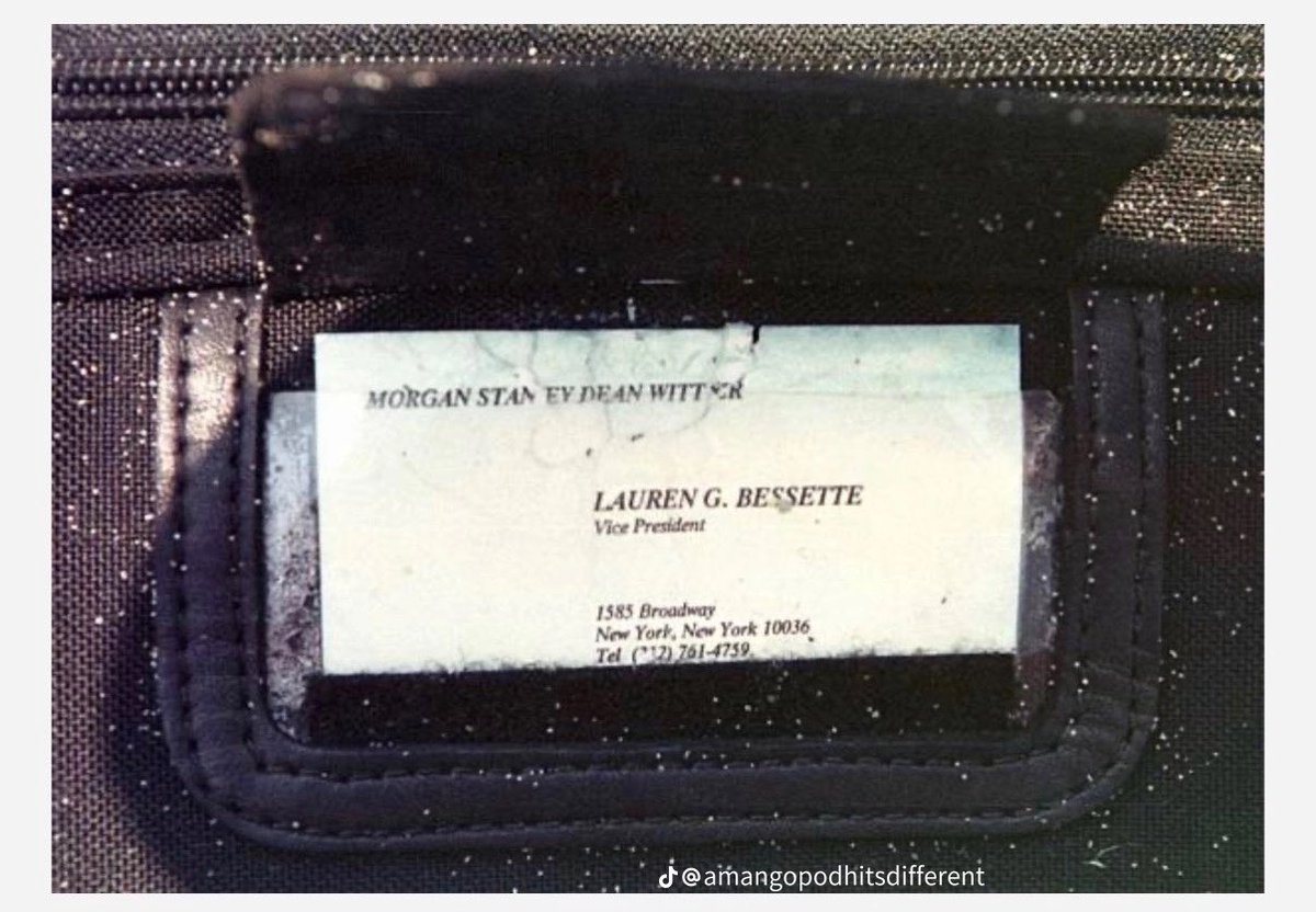 TheHouseoftheMuse tweet media