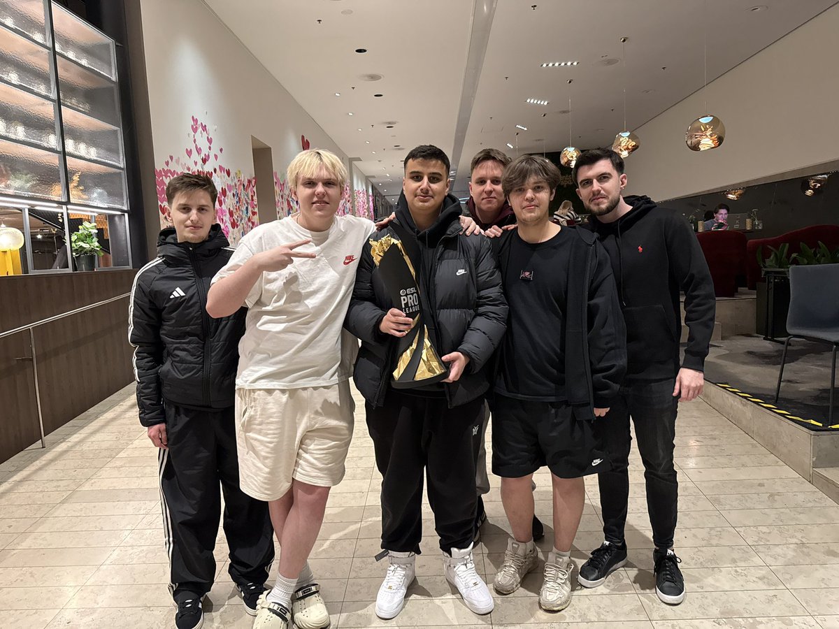 Türk Counter Strike Topluluğu tweet media