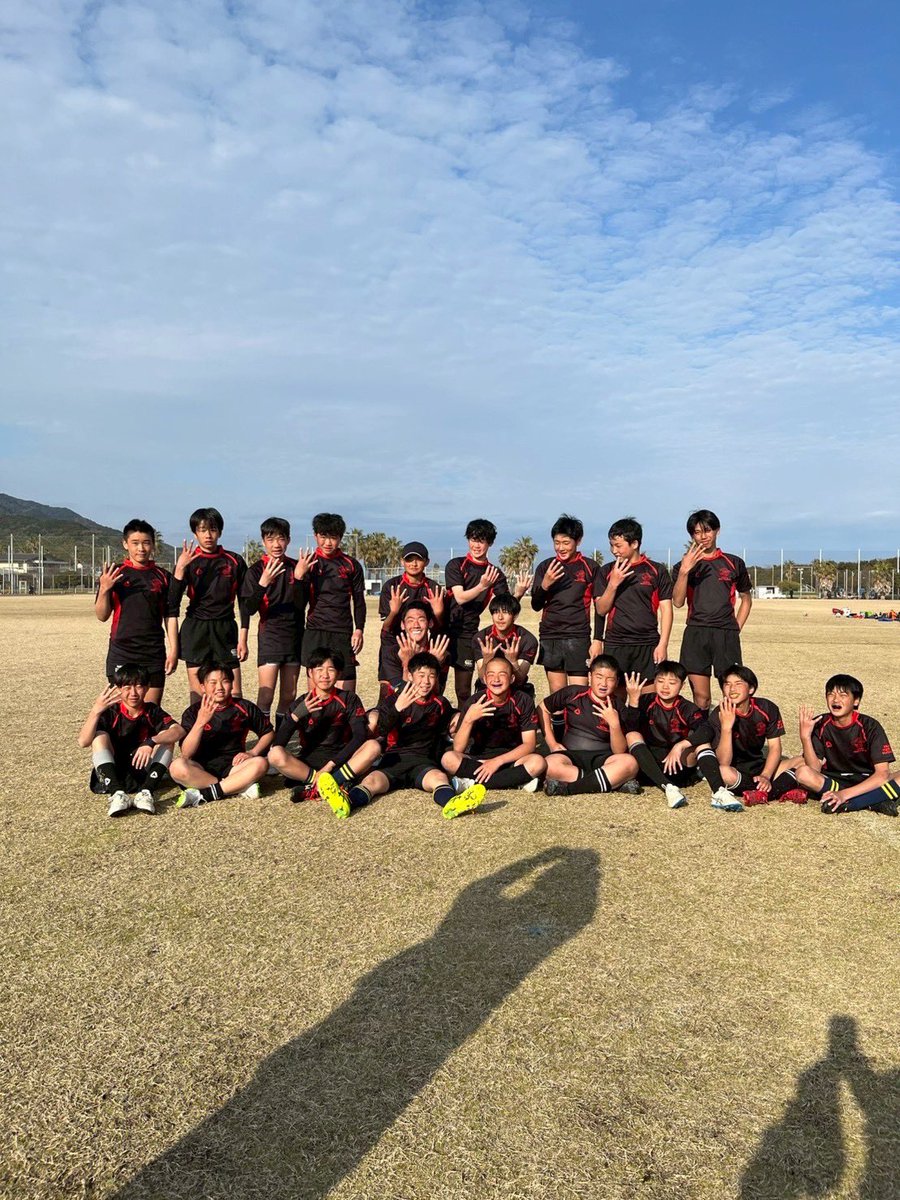 tennozanrs's tweet photo. 【中学部】北地区活動
3/14・15に淡路島佐野運動公園で開催された関西スクールジュニアラグビー新人交流大会に北地区選抜として参加しました。

天王山RSから2名が参加させていただき、北地区の仲間と貴重な経験を積むことができました。この経験を次の成長へ活かしていきたいと思います。 https://t.co/ad4fIS2NJa