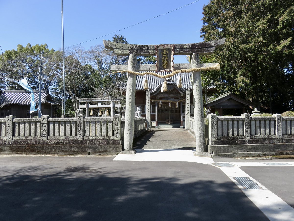 note1200www's tweet photo. 国一八幡宮　鴨島町山路 https://t.co/1mnTQtG3u5