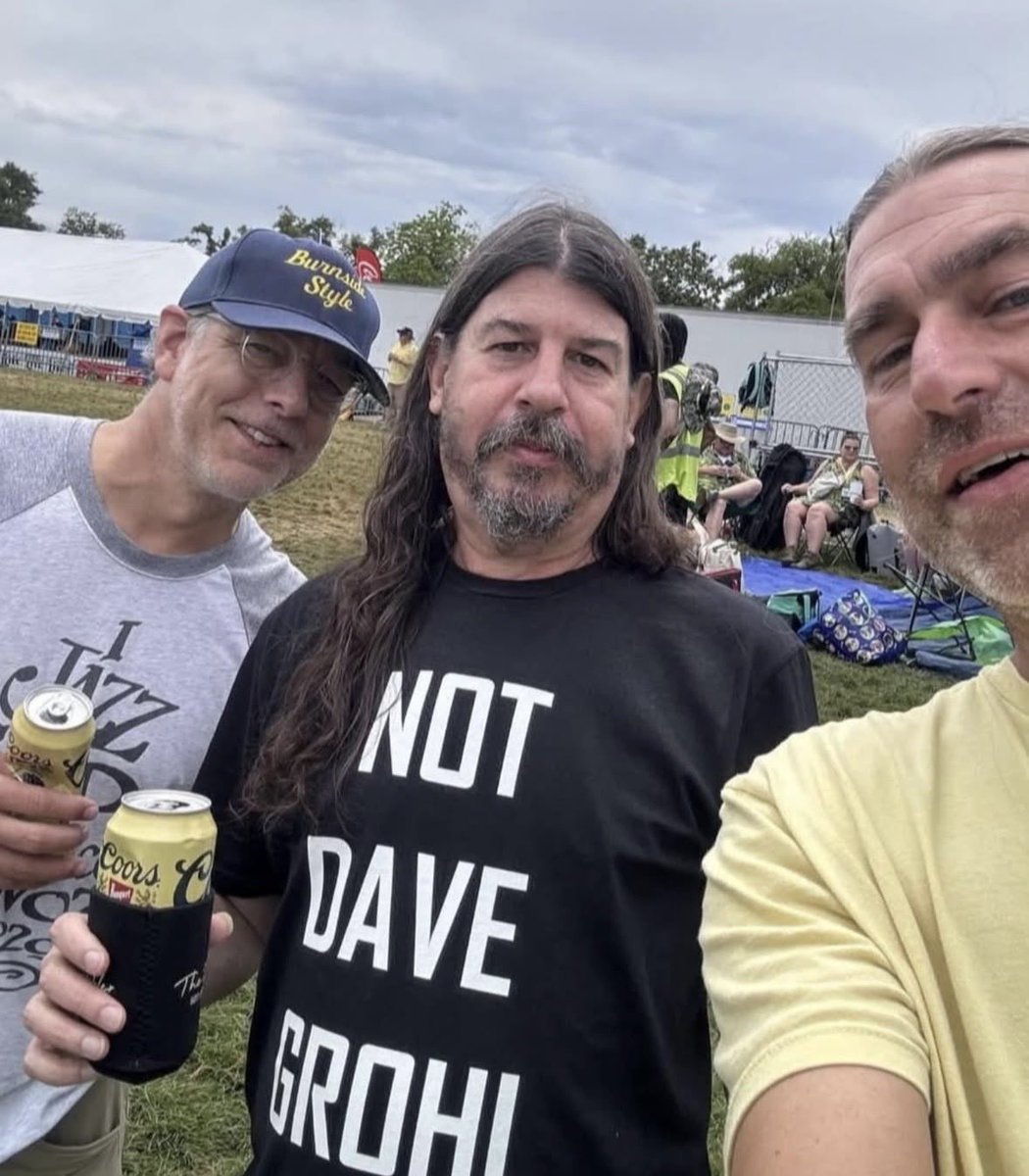 shirts that go hard tweet media