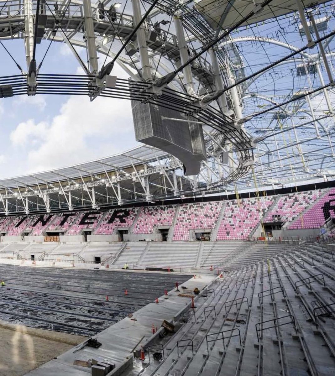 World Stadiums ⌘ tweet media