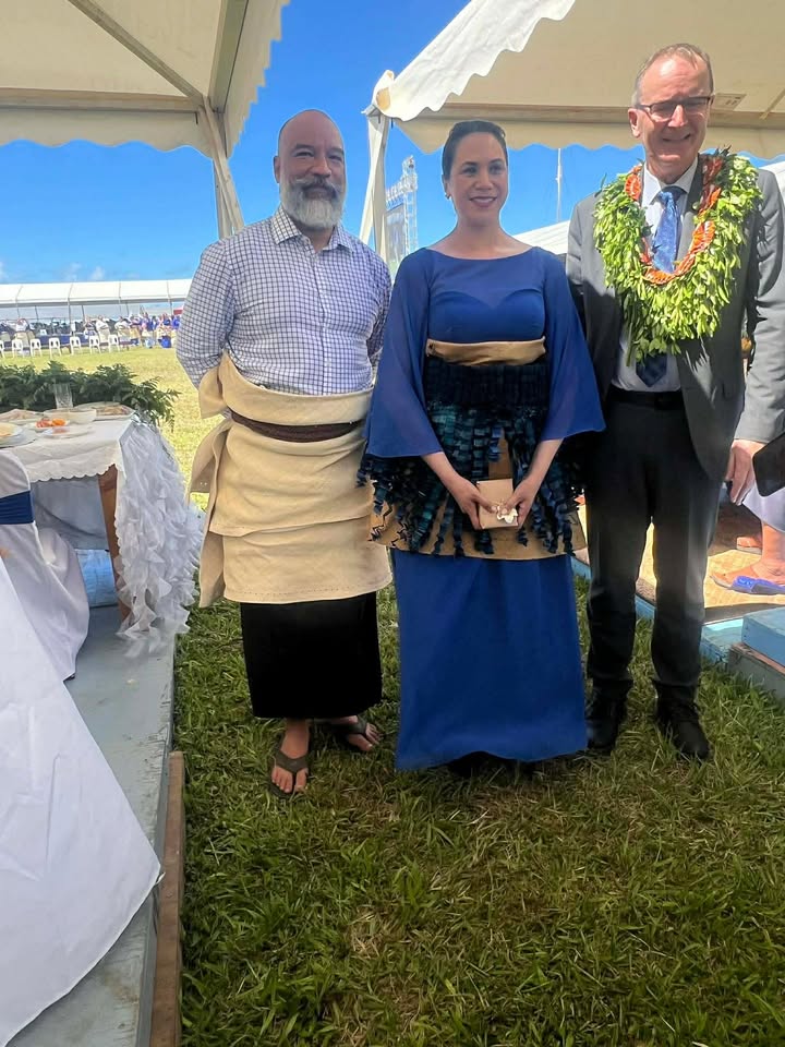 UK in Tonga tweet media