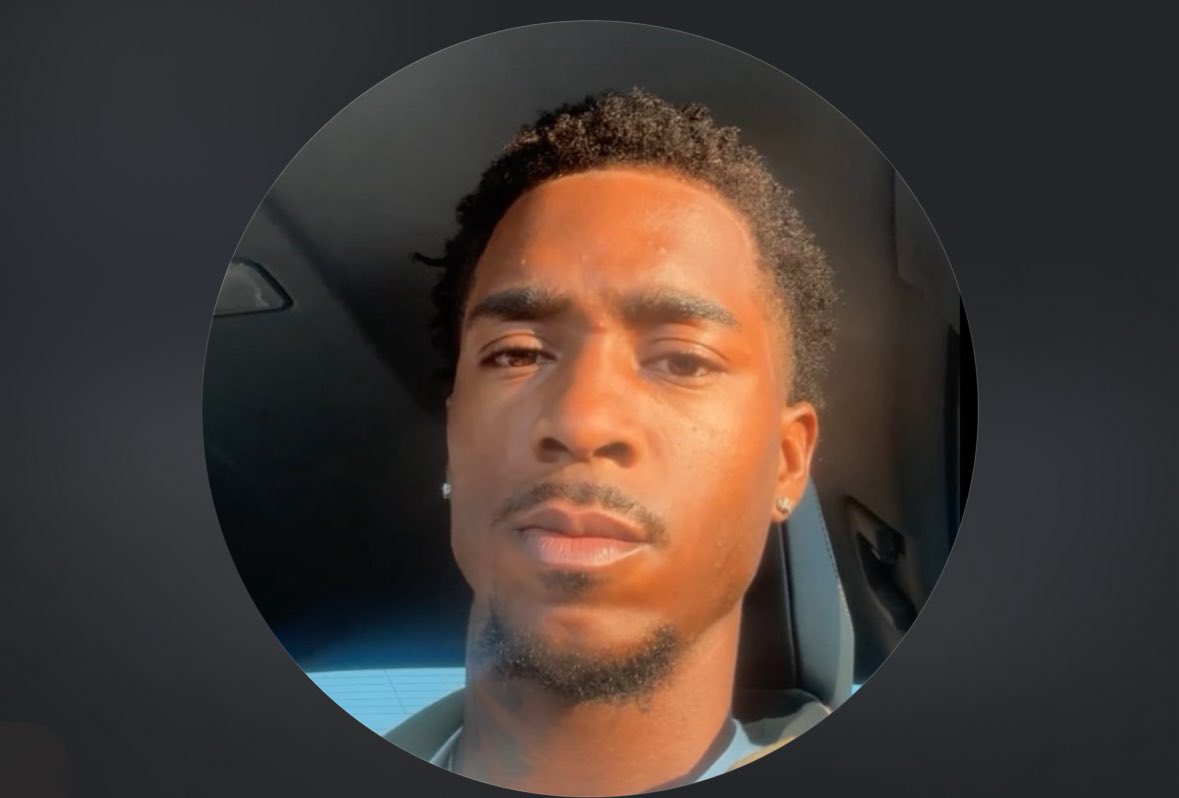 ykmontee tweet picture