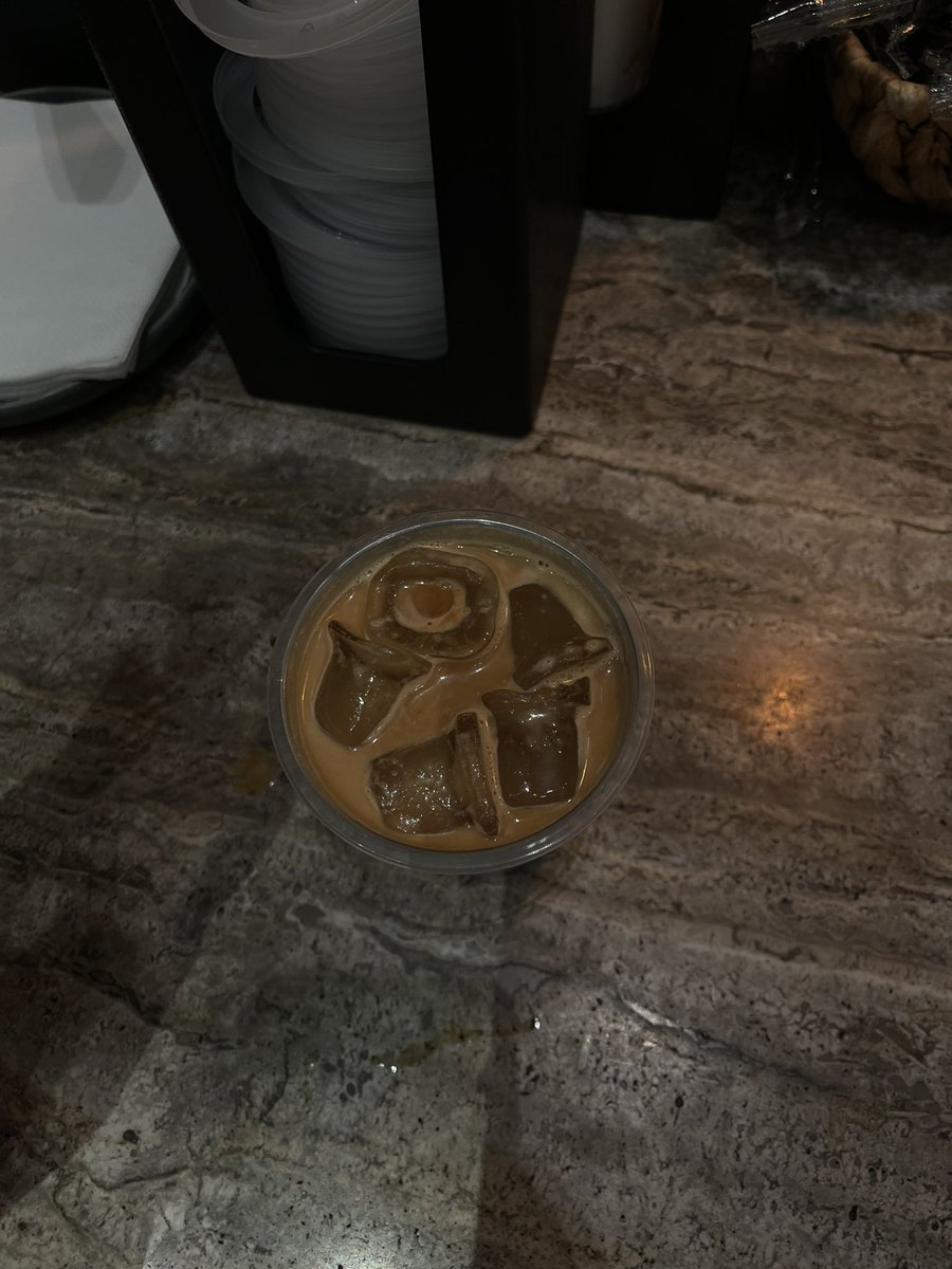 Sl00m_m's tweet photo. NASJ 📍☕️

Order → Spanish latte 🍼🤡

10/10  ⭐️👌🏼😋 https://t.co/mNu9XM5Y5I