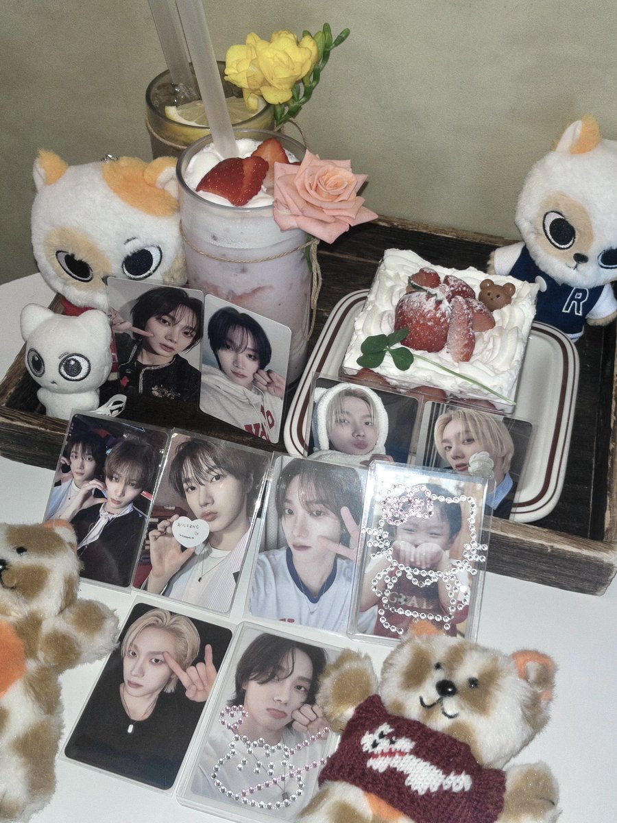 l0vuu511's tweet photo. 🐈 https://t.co/KTec1IyVx4