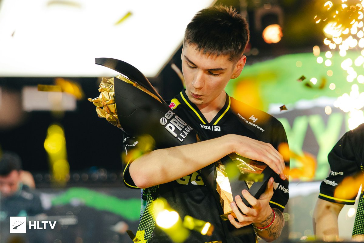 HLTV.org tweet media