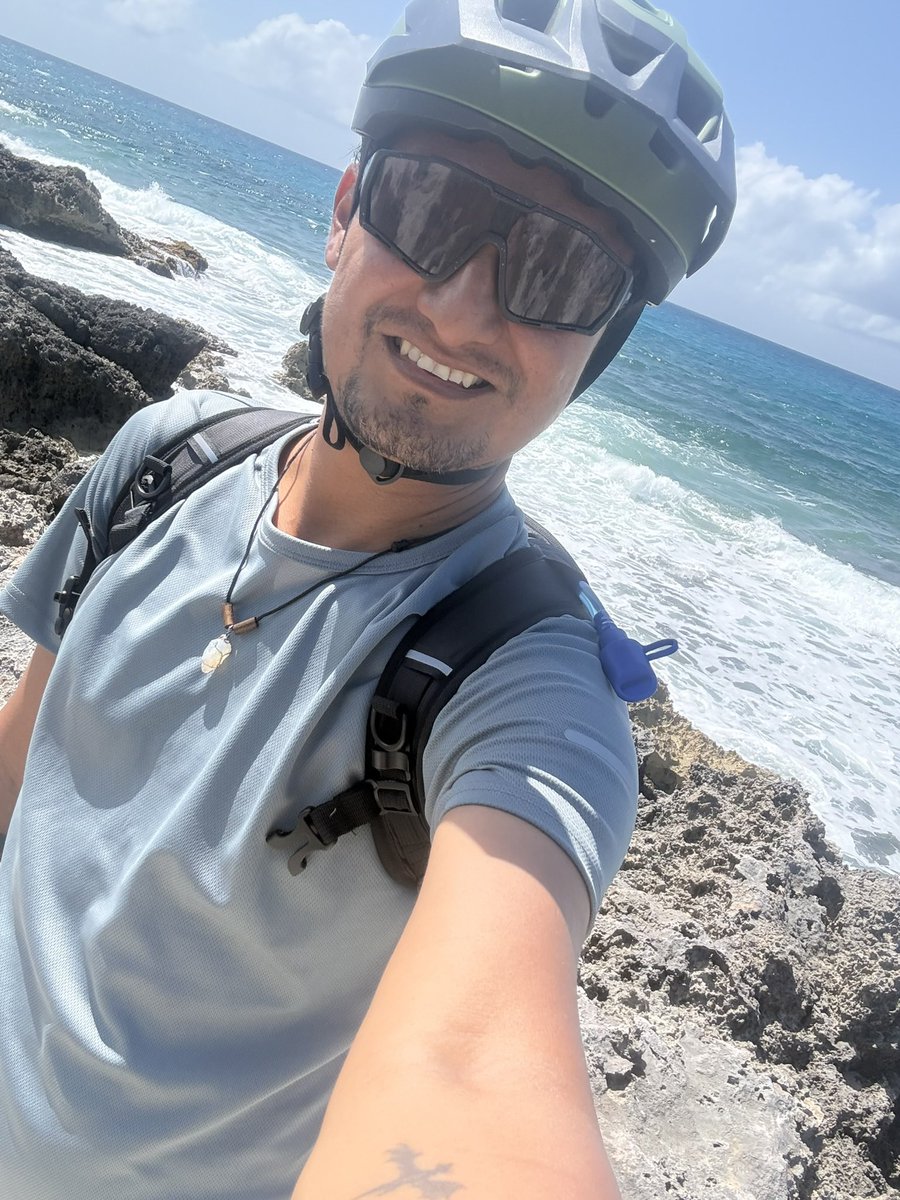 Jax_Pikachu's tweet photo. 🚴 https://t.co/woRftGN15M