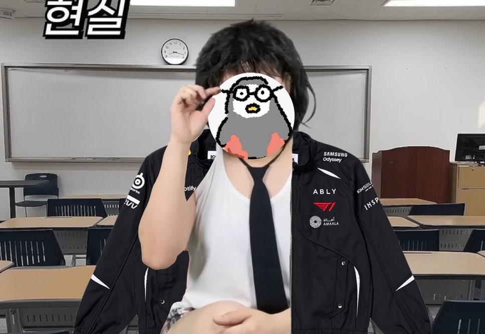 2rustinMe's tweet photo. 근황) 주변에 26유니폼 산 사람 아직도 나밖에 없다지? https://t.co/WcOITYSmUx