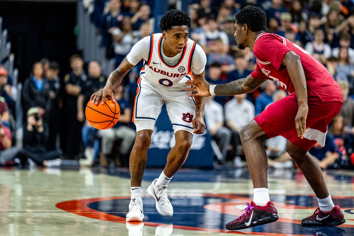 Auburn is out.

After weeks on the bubble, the Tigers are left out of the NCAA Tournament on Selection Sunday.

Here’s what kept Auburn out of the field and what comes next: on3.com/teams/auburn-t…