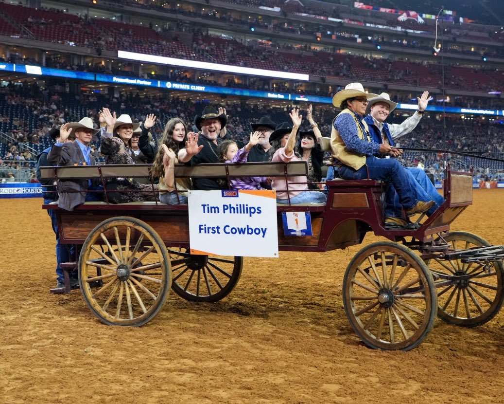 Commissioner Lesley Briones tweet media