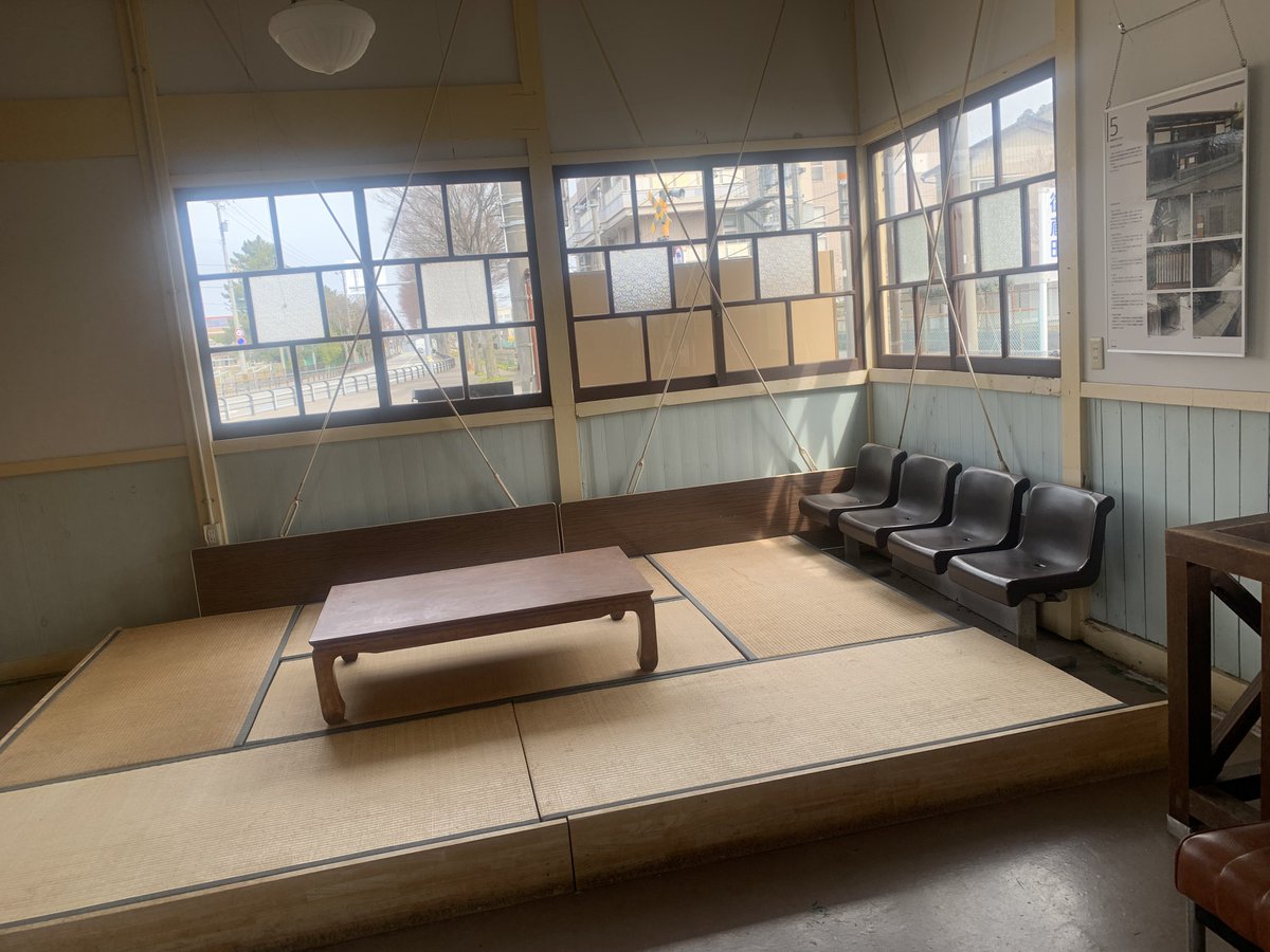 eco_tkgn's tweet photo. 銀魂展富山に行く方、お時間あったらぜひ岩瀬という町まで足を伸ばしてみてください☺️✨
歴史を感じる町並みが広がってて、どら焼き屋さんとかクラフトビールのお店とかもあって楽しかったです！！
富山から電車30分で、3時間もあれば堪能できるかと🥰 https://t.co/nDQaGOo9ed