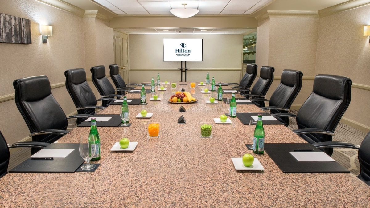 Hilton Post Oak tweet media