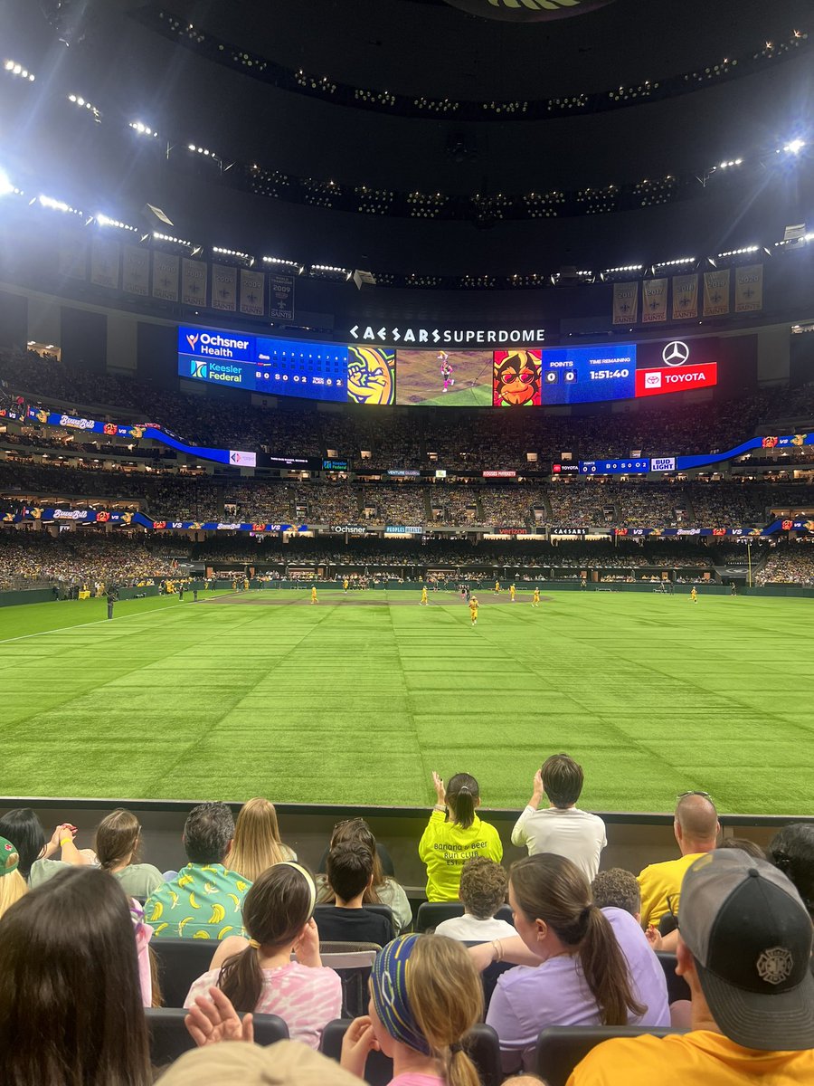 Clemson Addict (24-9, 12-6) tweet media