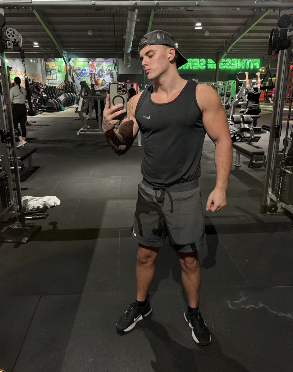 𝓑𝓲𝓰 𝓐𝓑 👑 tweet media