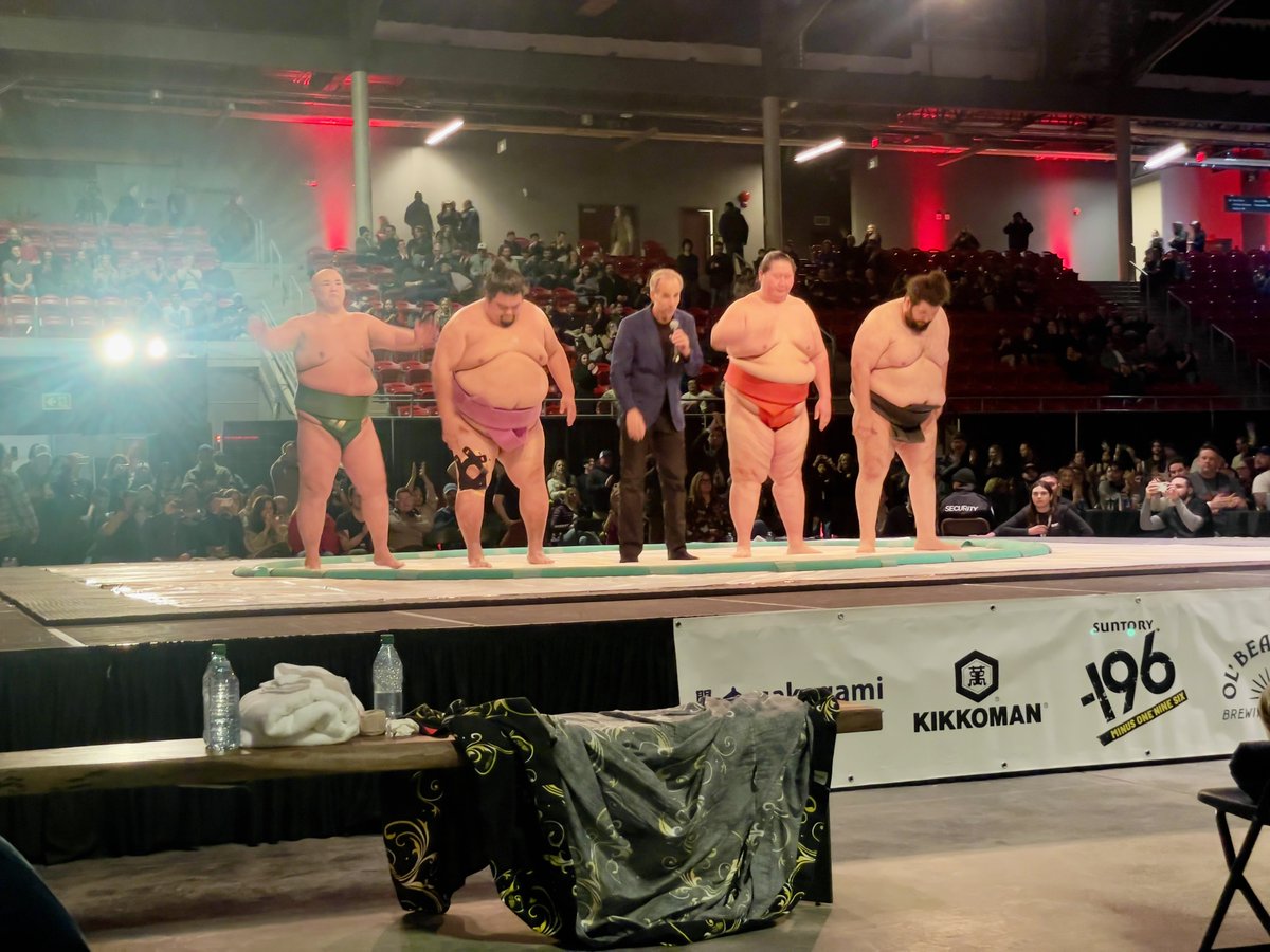 Little V tweet media