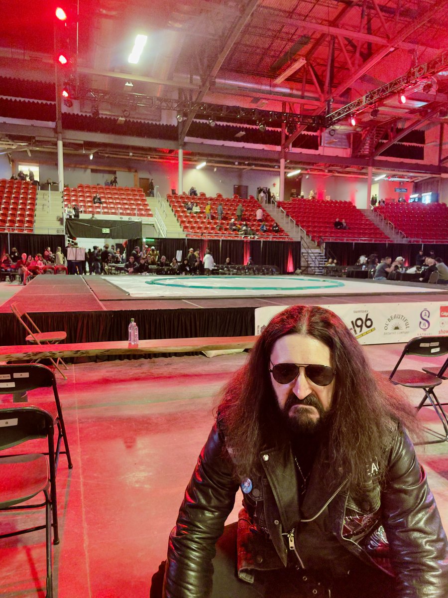 Little V tweet media