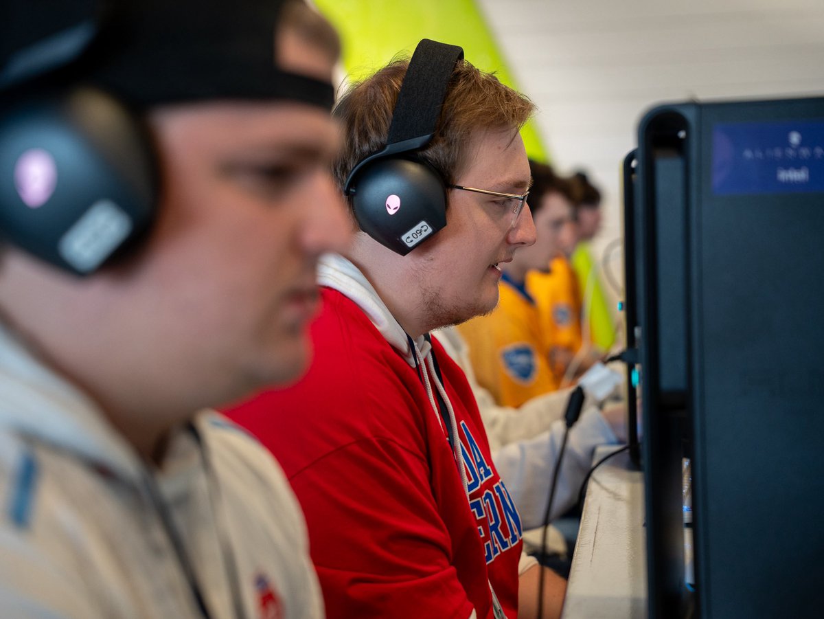 Boost on the Beach tweet media