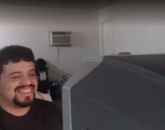 kryptic: i have something in my eye
me: yea bro its the tv
kryptic: its not the tv!!
sitting 1ft away lmao