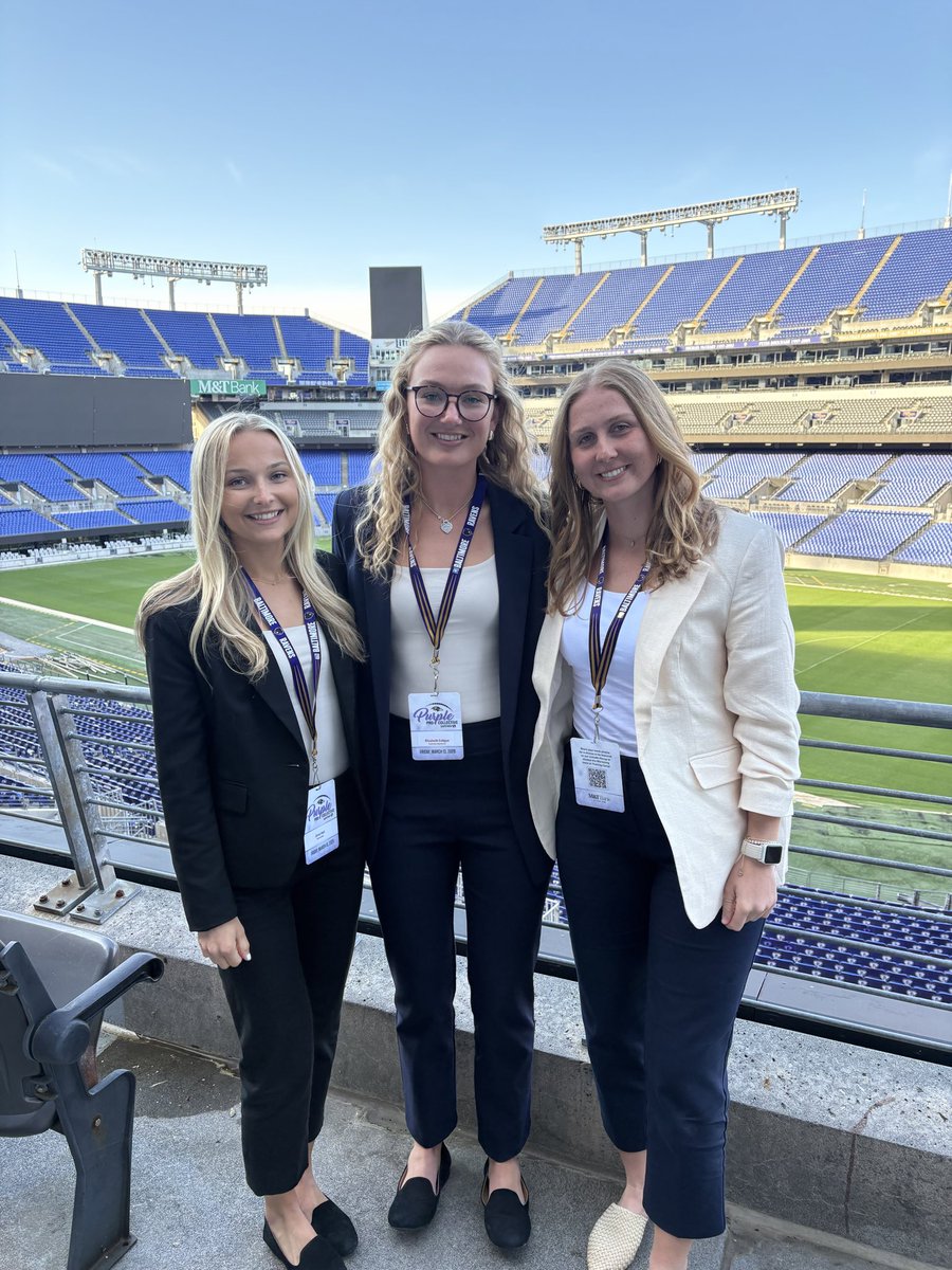 MaroonGoldClub's tweet photo. Last Friday many of our women student-athletes &amp; staff attended the Purple Pro Collective at @Ravens  We’re proud to support such a great alumni owned organization like @Ravens &amp; are even more proud to have such a great group of young @SUSeaGulls Leaders benefit from their wisdom https://t.co/JKUtUAIuTq