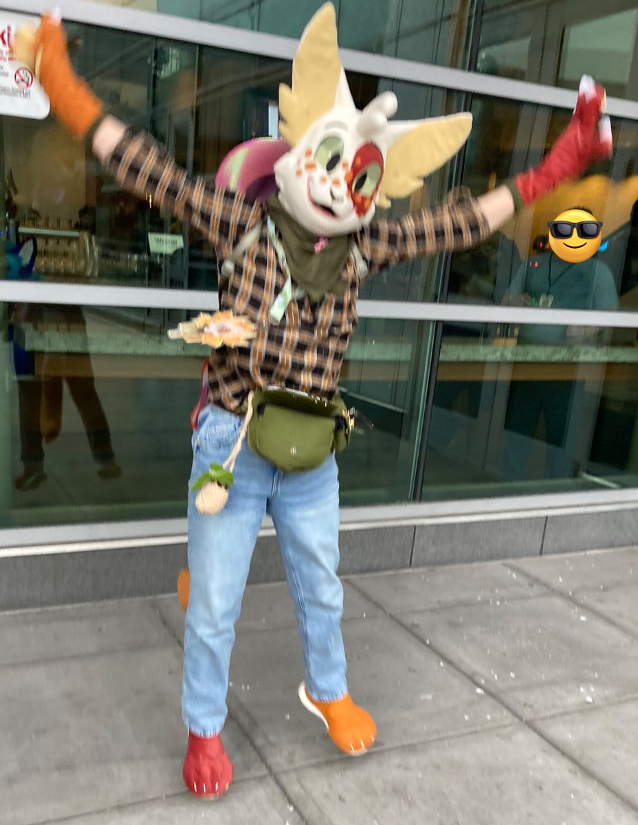 HELLO FELLAS!!!!!!!!

I am officially DELETING this god forsaken app, come find me out on greener pastures!!!!!

bio🔗