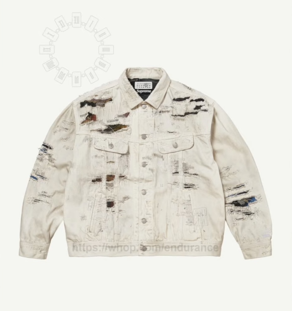 JustFreshKicks tweet media