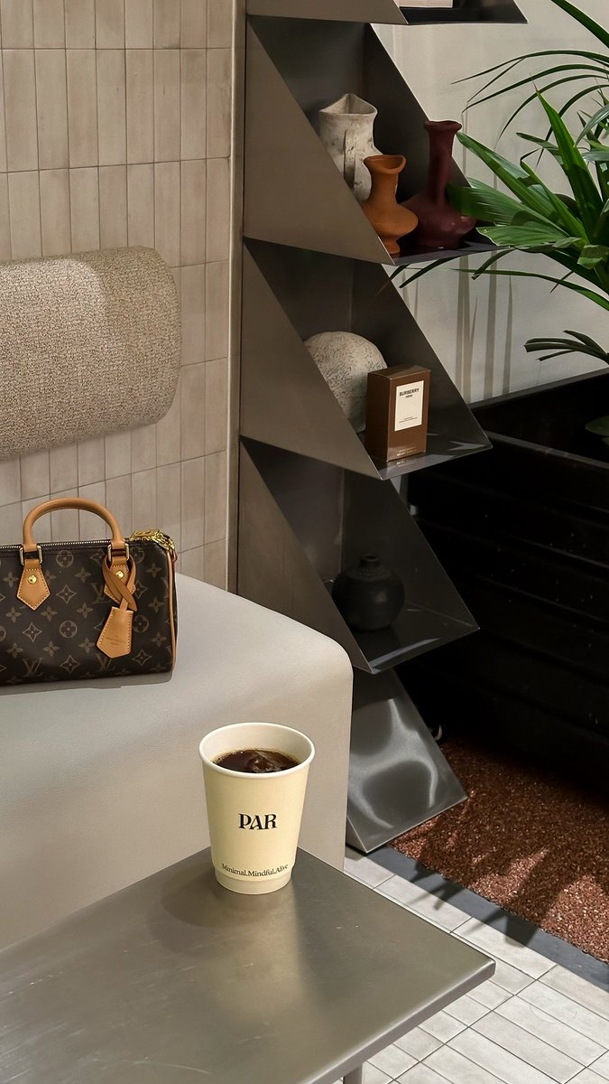 ‌ ‌‌ ‌ 𝖡𝖾𝗅𝗅𝖾 𝗌𝗐𝗂𝗋 ⋆˚𝜗𝜚˚⋆ tweet media