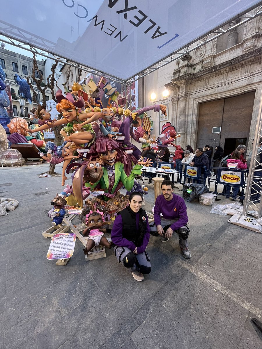 Falla del Pilar tweet media