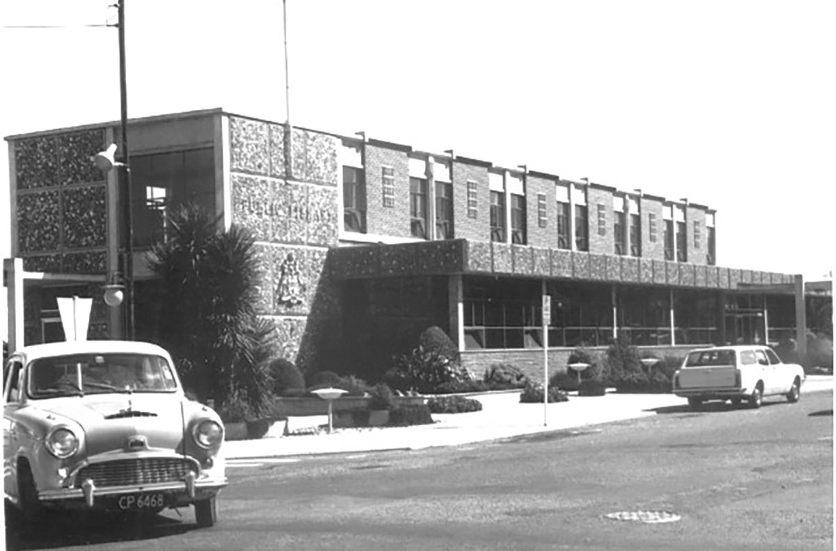 Tim Prebble - HISSandaROAR tweet media