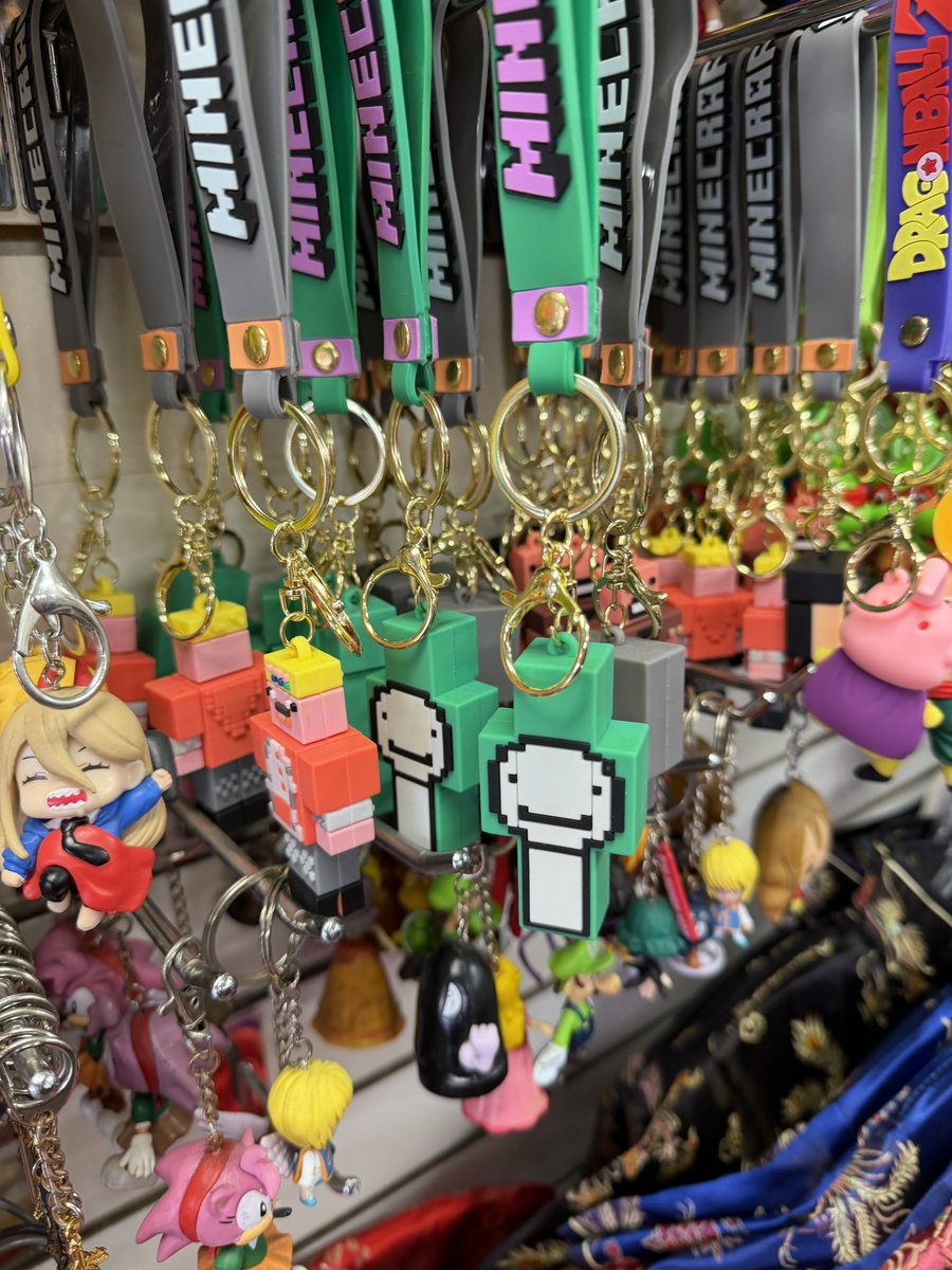 ellie ౨ৎ tweet media