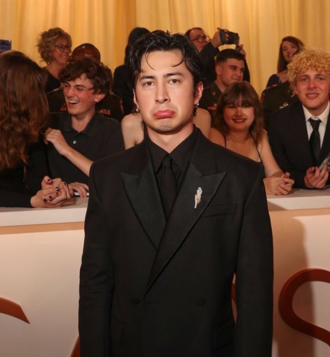 kaylaaa🩶 hudcon defender tweet media