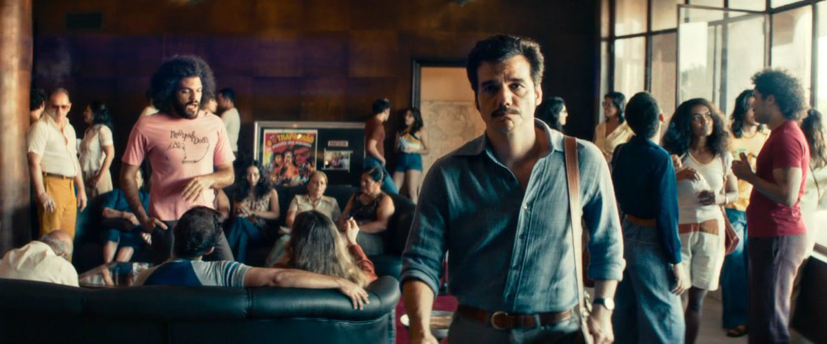 a random pynchon character tweet media