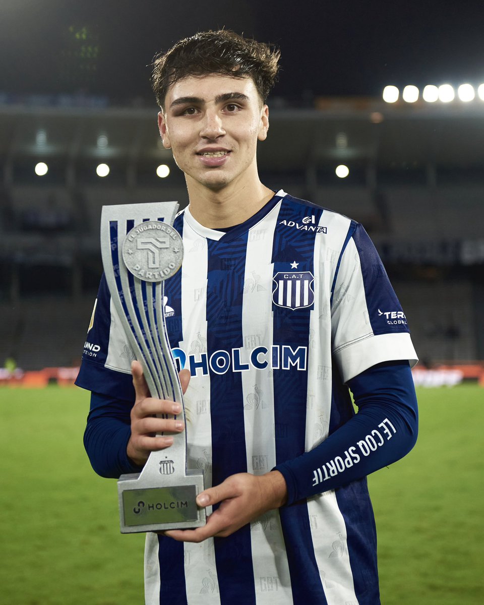Lo de Santiago Fernández y Juan Sforza hoy fue TREMENDO.

La solidez defensiva que da Santi y el equilibrio que ofrece Sforza para marcar y jugar, hicieron que Talleres no haya pasado sobresaltos en Alberdi.