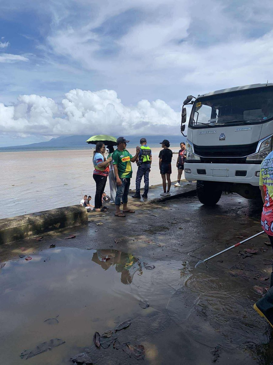 ASK_HHCS's tweet image. Together, we made a difference! 
Through unity, teamwork, and shared responsibility, we turned small efforts into a big impact for a cleaner, safer community.
Thank you Everyone🙏❤️🫶🏻

#CleanUpDrive
 #CommunityUnity 
#TeamworkInAction