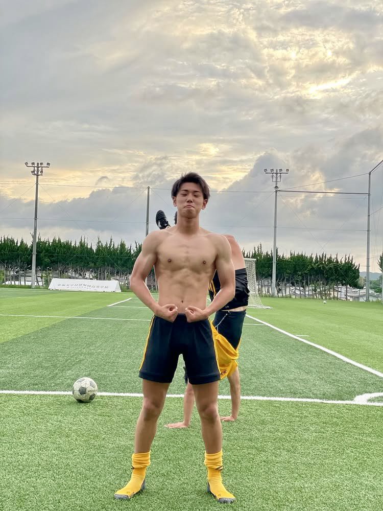 JAPANESE HOT MUSCLES tweet media