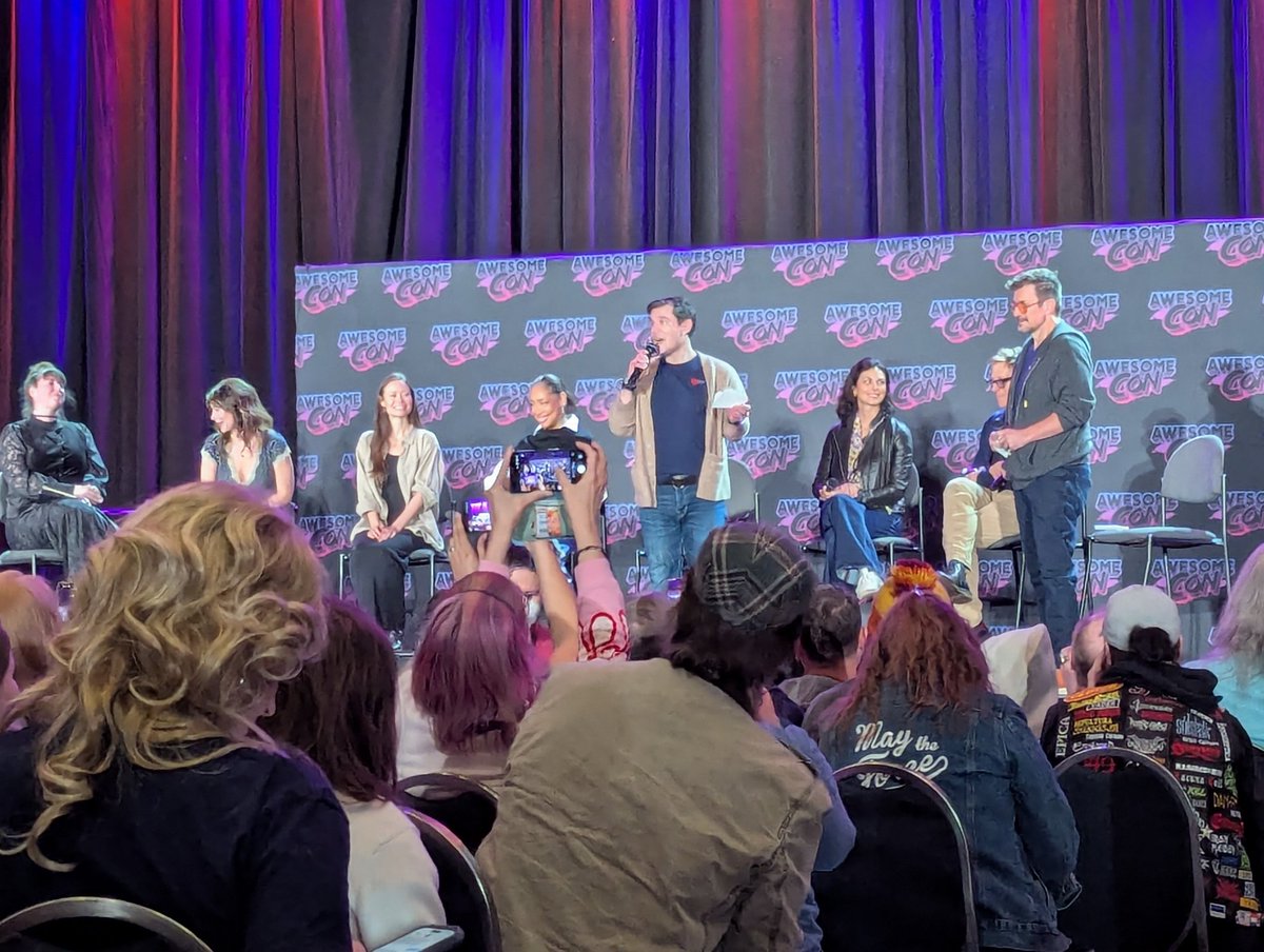 silentype99's tweet photo. Awesome Con 2026 - Part III: Firefly Reunion @AwesomeCon #Awesomcon2026 https://t.co/crQxq70Mr0