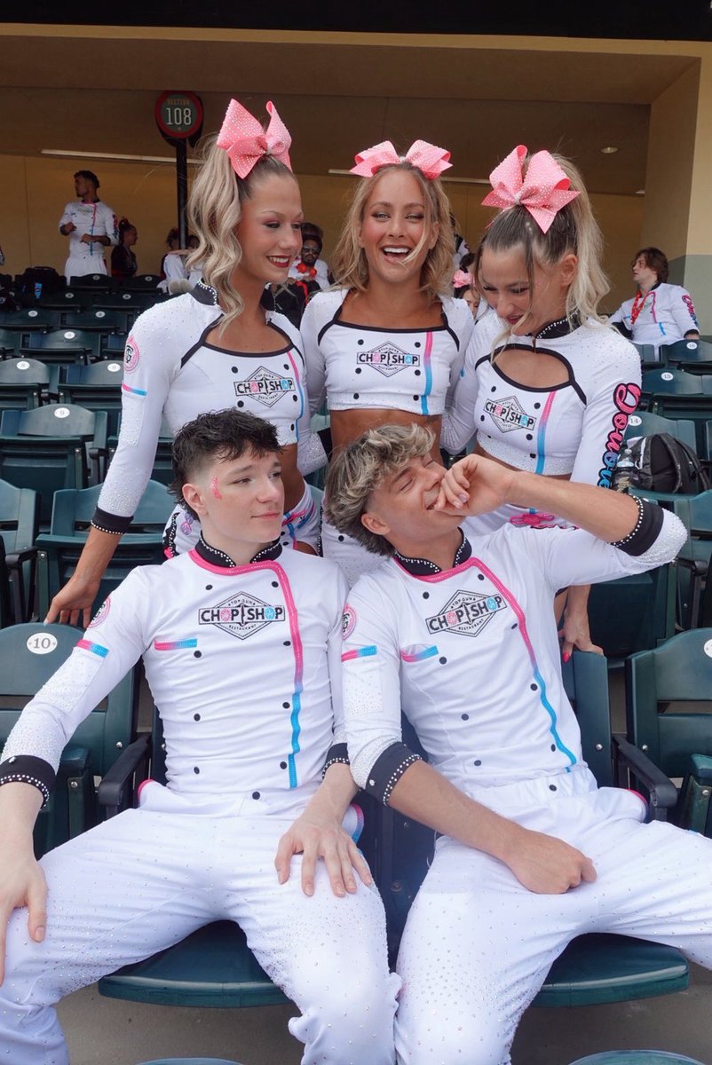 CHRIS DONALDSON tweet media