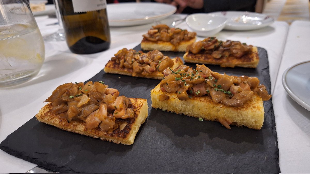 David Manso (La Casa de Baco / Wine Rider)✌🏍🍇 tweet media