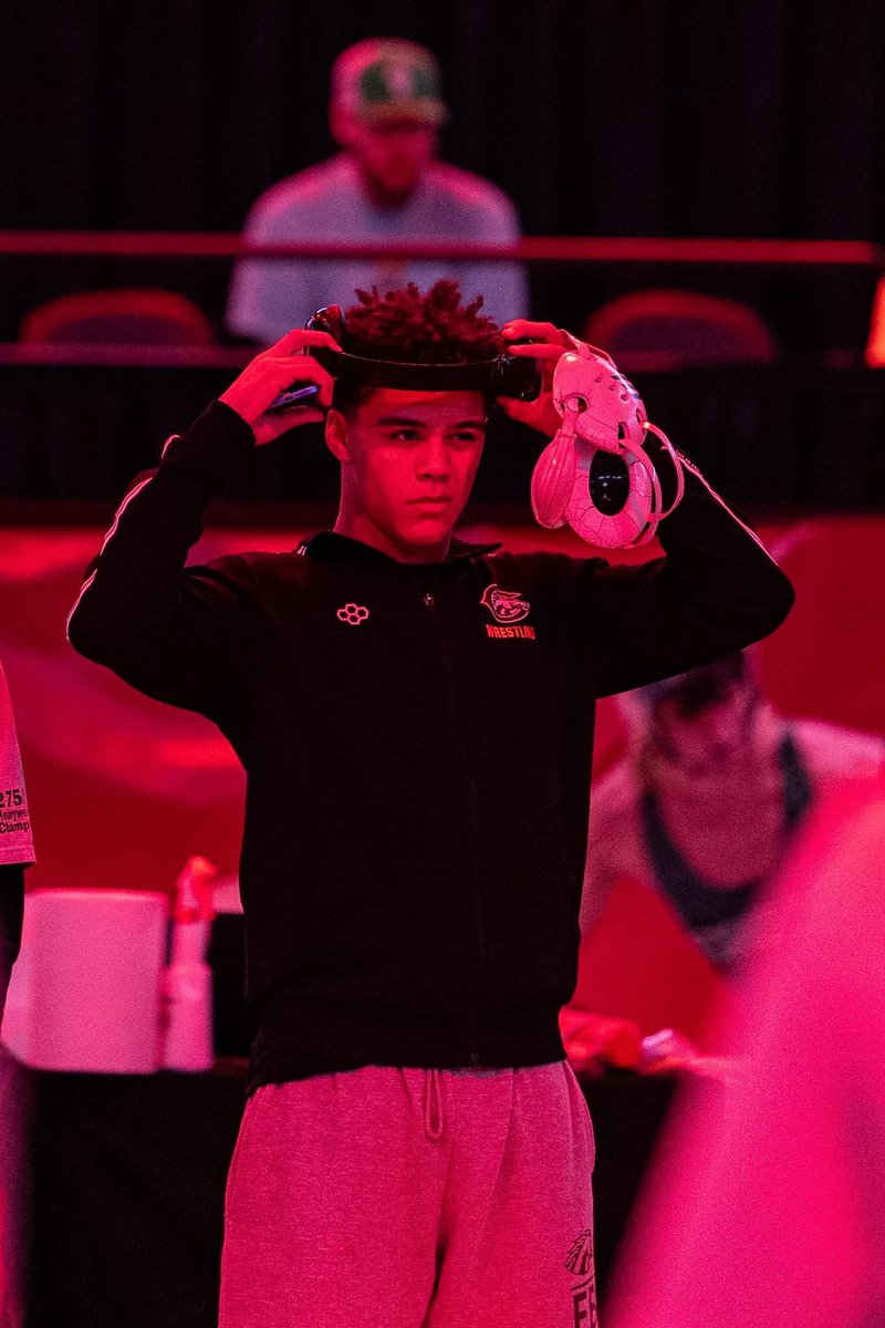 ClaymontWrestl1's tweet photo. Laser Focused✔️ 

Kam Stout is on Deck! https://t.co/cEw77OzkGr