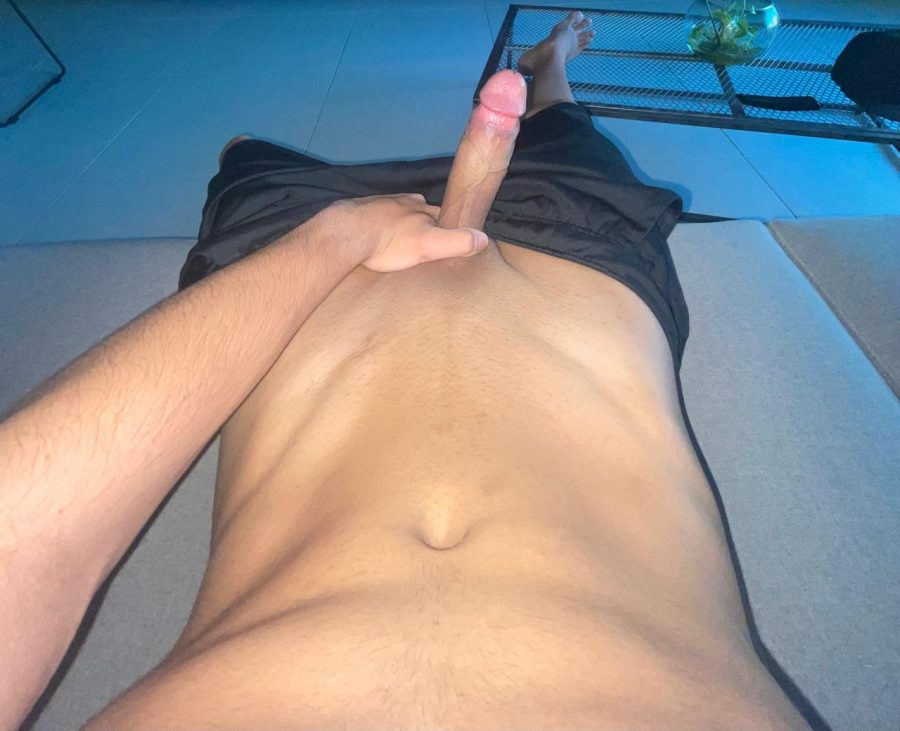 Daniel 22cm tweet media